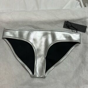 NWT Triangl bikini bottom